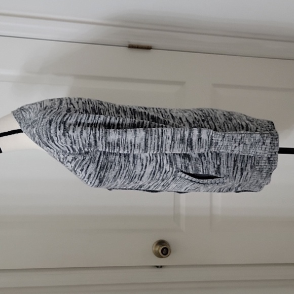 Gap Size M Gray White Black Marled Button Front Cardigan Sweater with Pockets - Picture 4 of 13